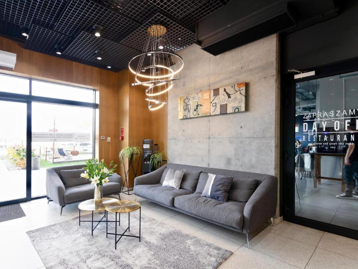 Good Wolska Residence Warsaw Ngoại thất bức ảnh