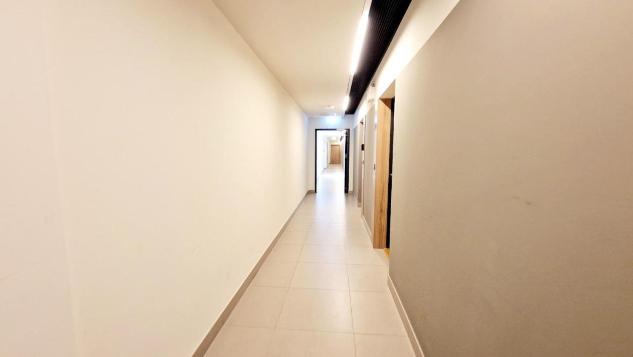 Good Wolska Residence Warsaw Ngoại thất bức ảnh